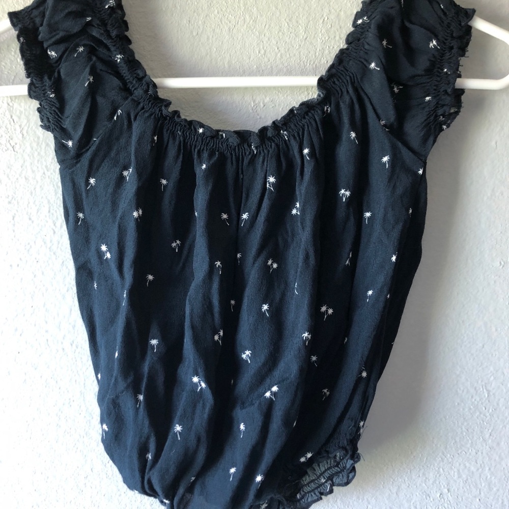 cropped palm tree off the shoulder shirt